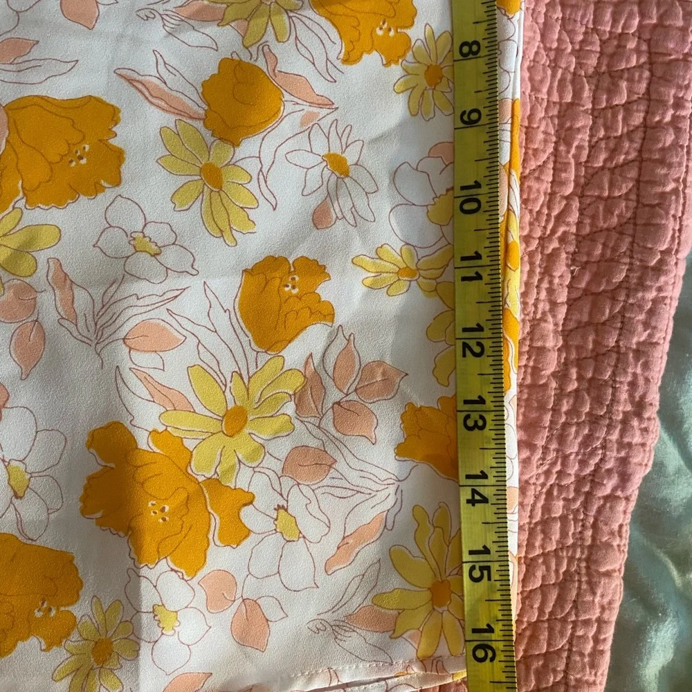 LOFT white and orange sleeveless top. Lined. Women’s size large. - Picture 6 of 6